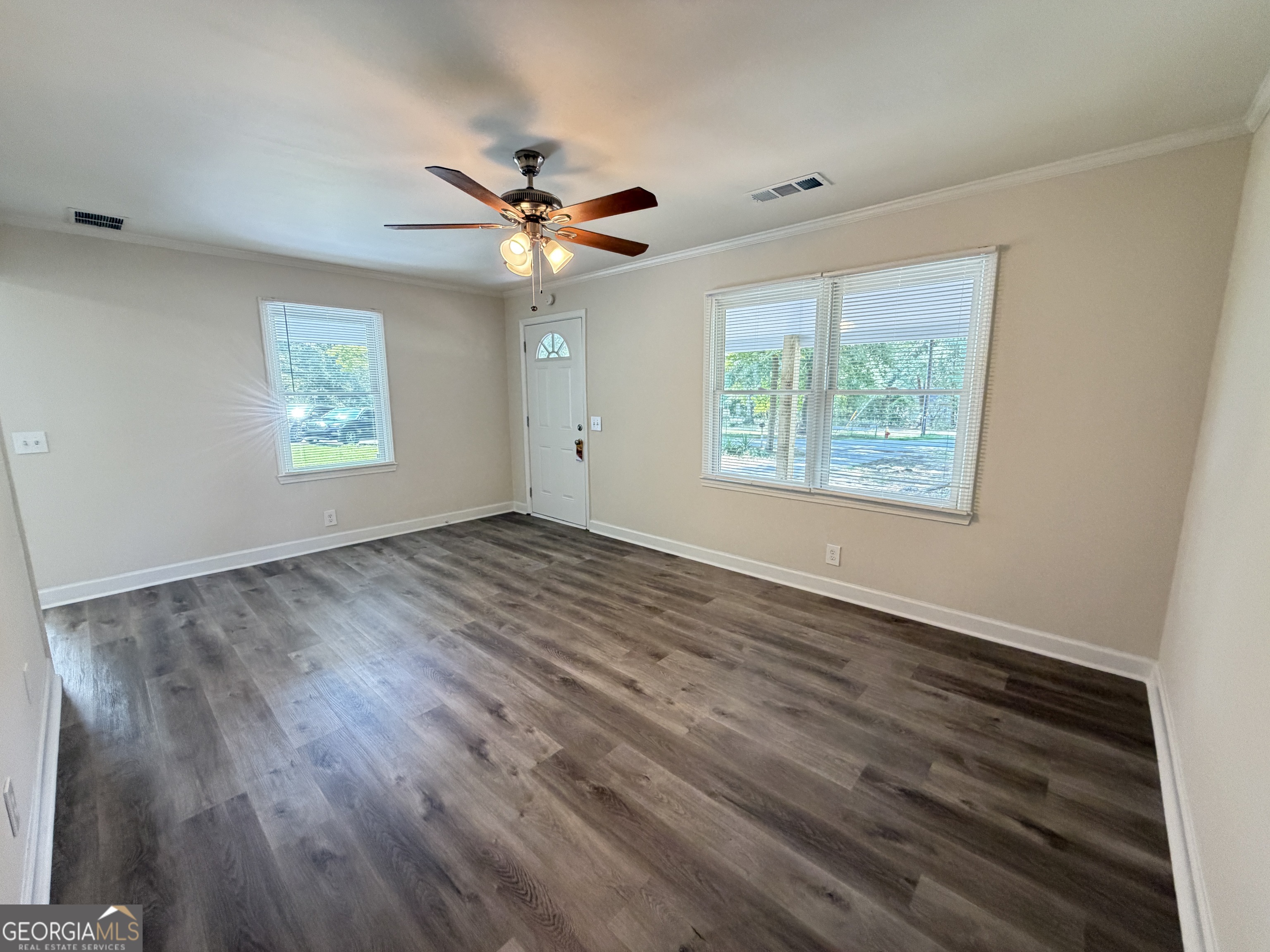 135 Martha Street Property Photo 13