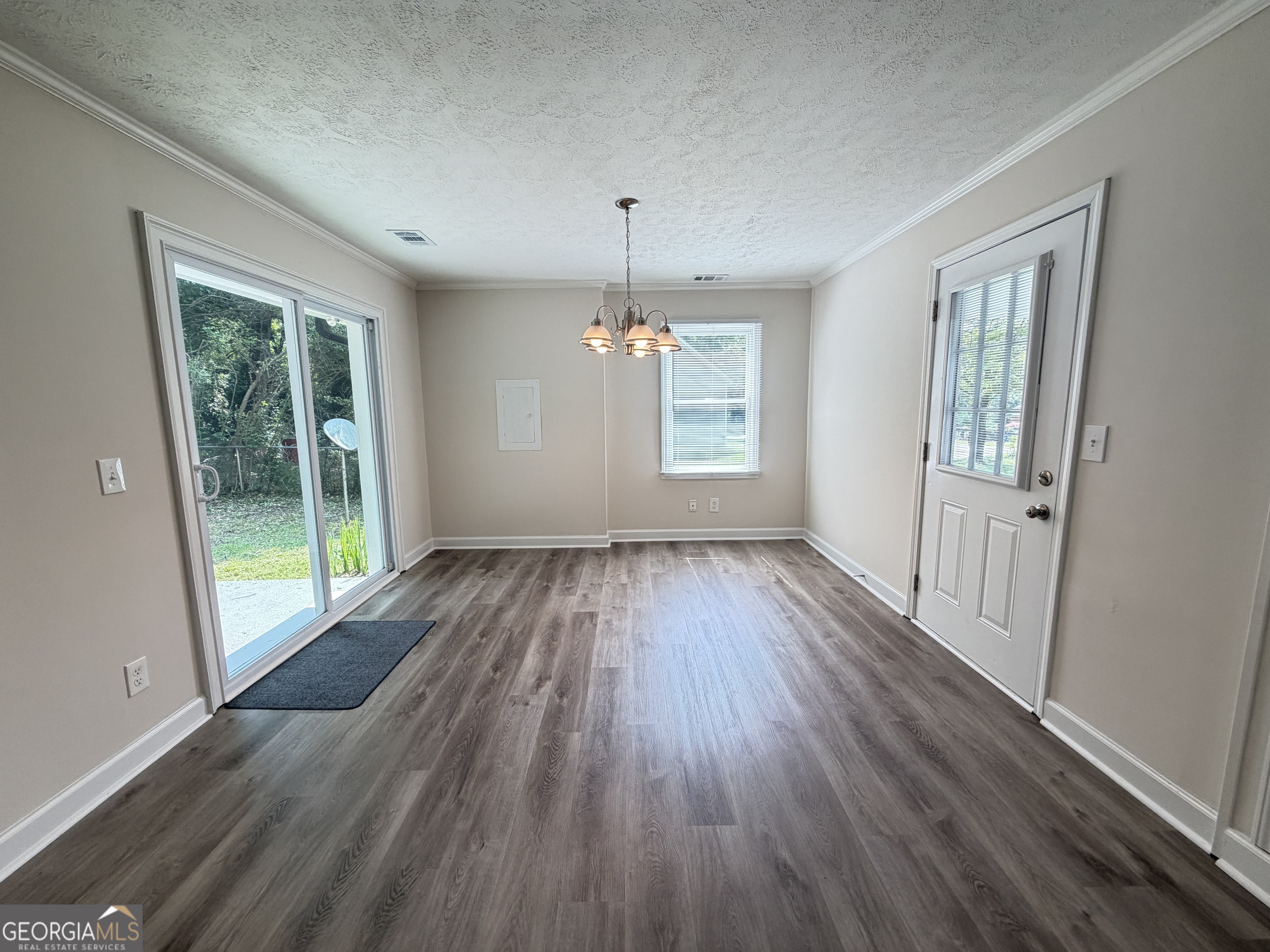 135 Martha Street Property Photo 20