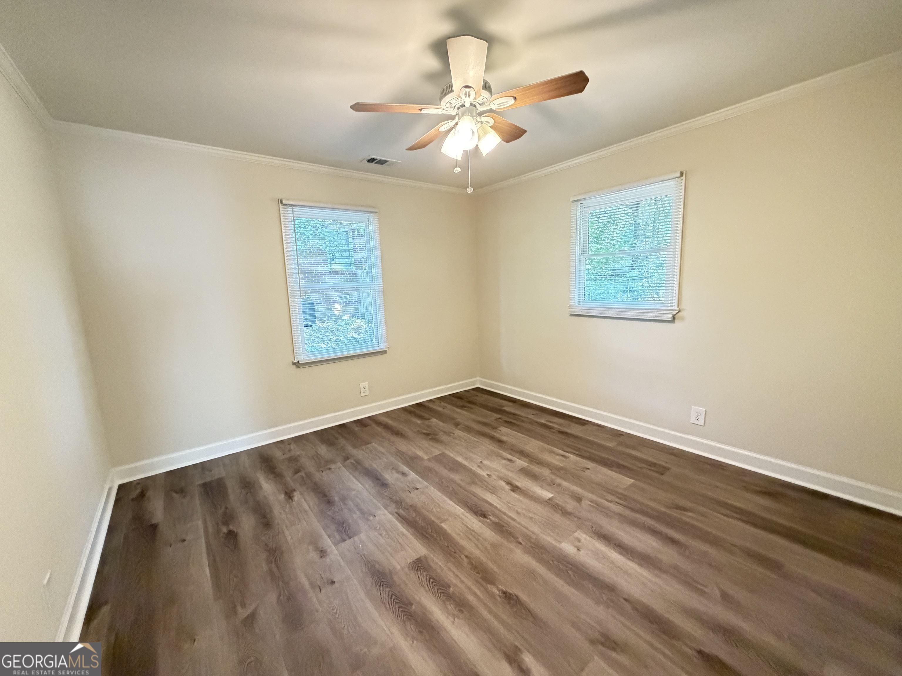 135 Martha Street Property Photo 45
