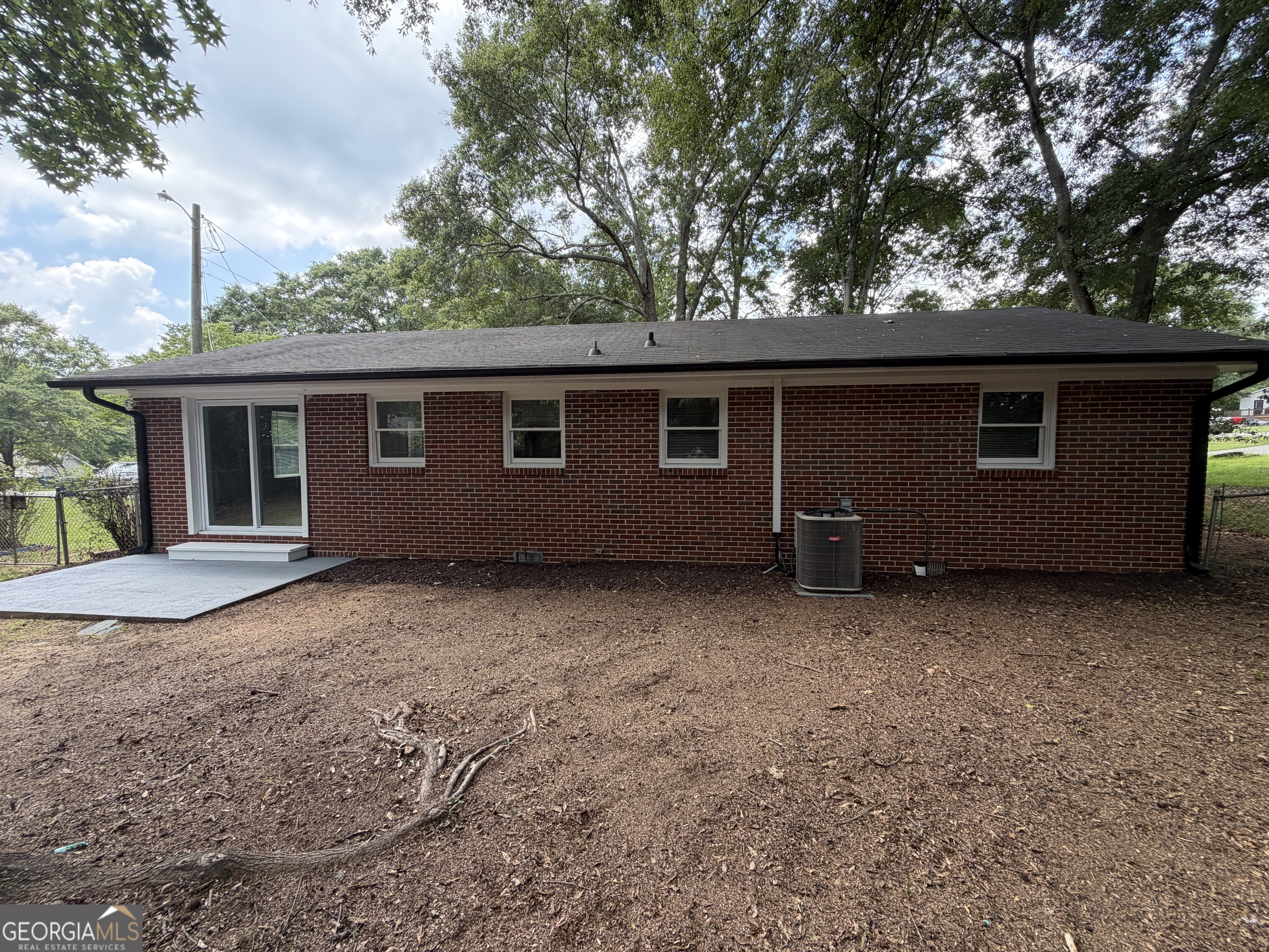 135 Martha Street Property Photo 58