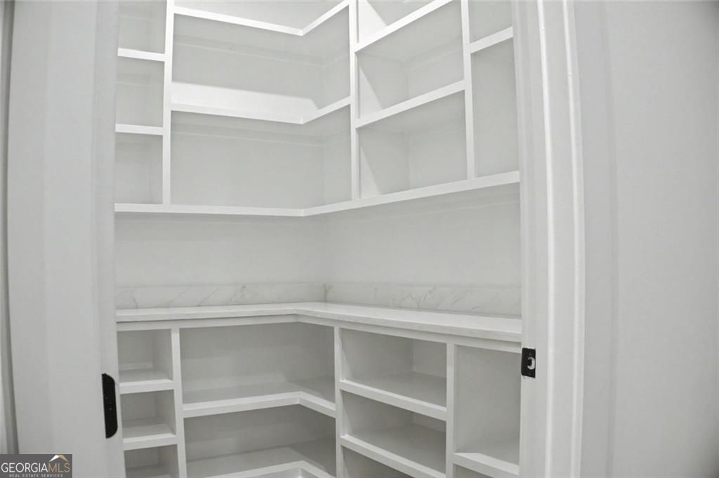 931 Stewart Road Property Photo 17