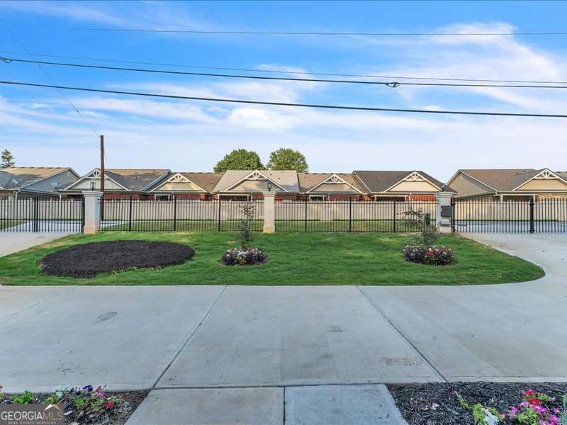 6873 Church Street Property Photo 5