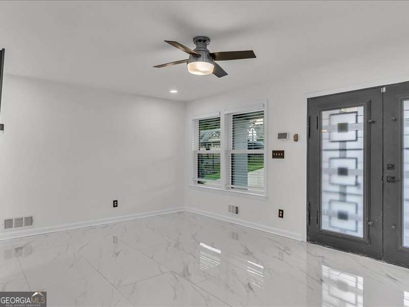 6873 Church Street Property Photo 8