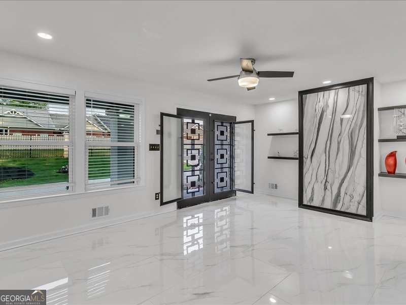 6873 Church Street Property Photo 11