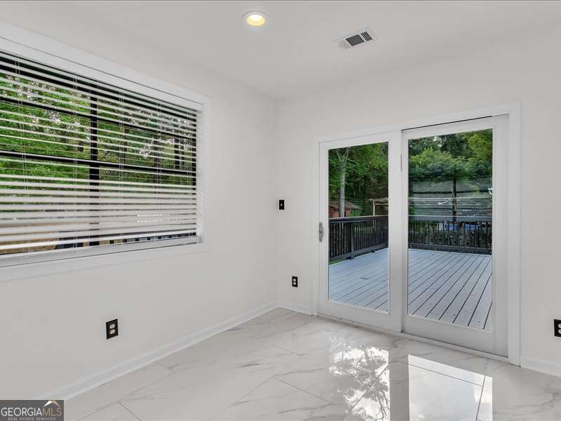 6873 Church Street Property Photo 18