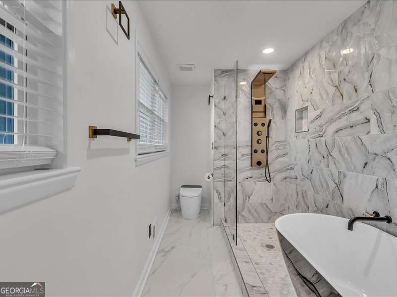 6873 Church Street Property Photo 27