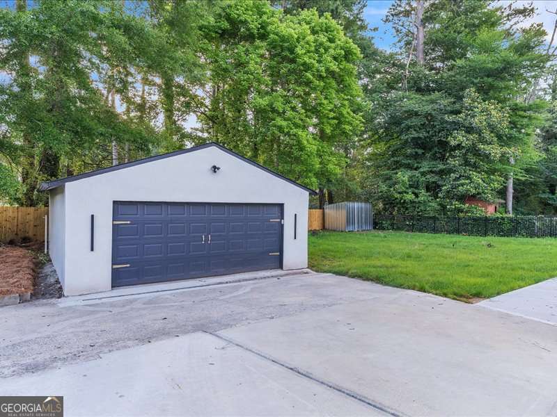 6873 Church Street Property Photo 41