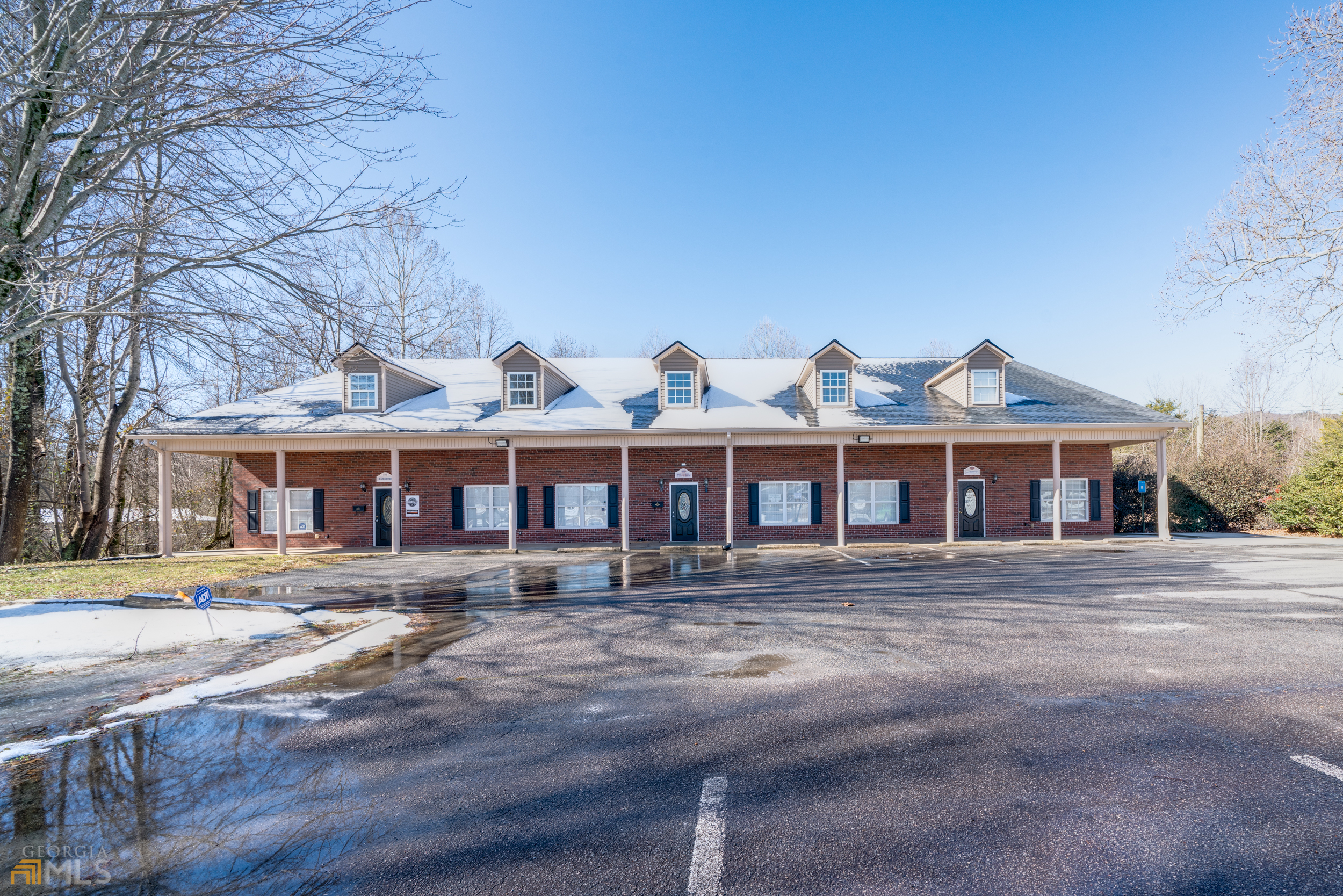 6911 Cleveland Highway # 201f Property Photo 6