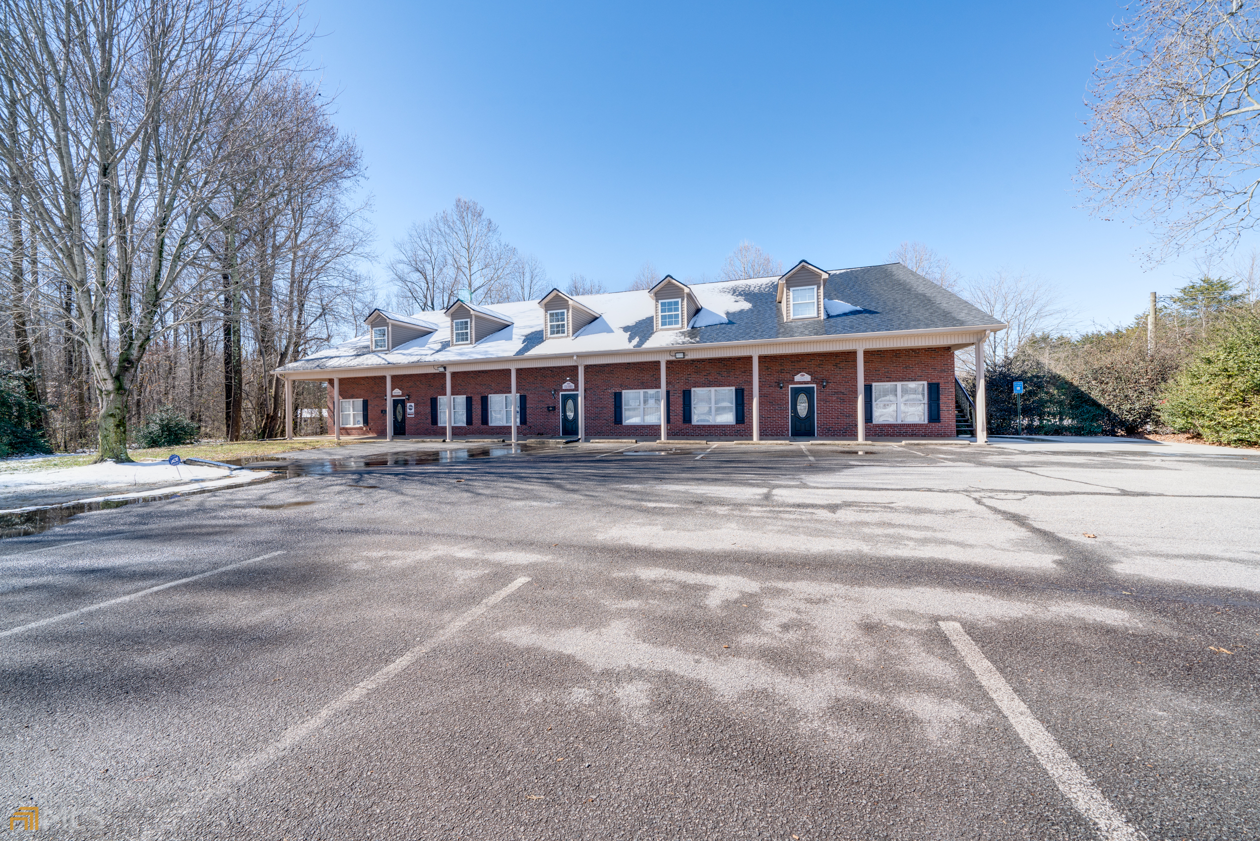 6911 Cleveland Highway # 201f Property Photo 7