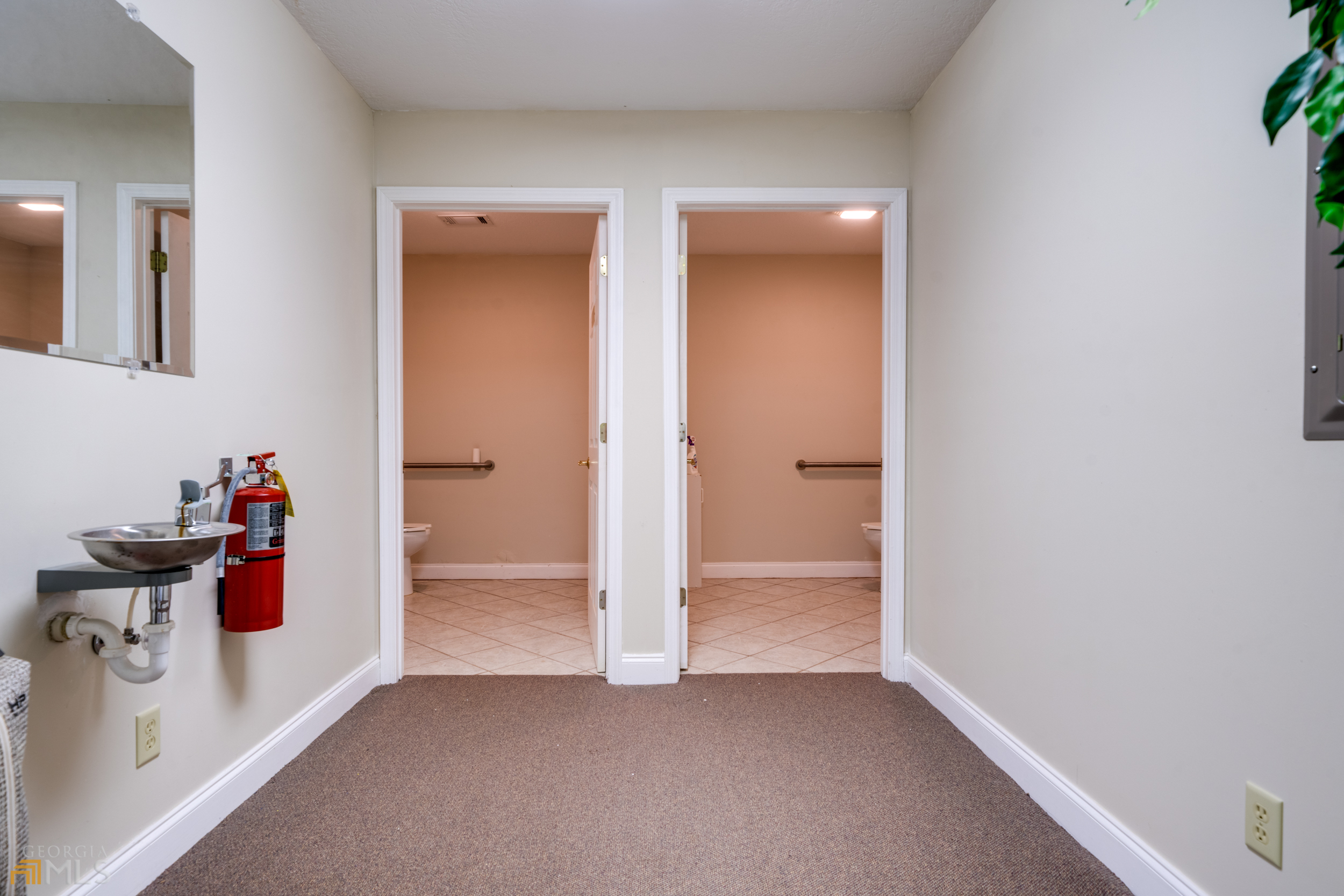 6911 Cleveland Highway # 201f Property Photo 15