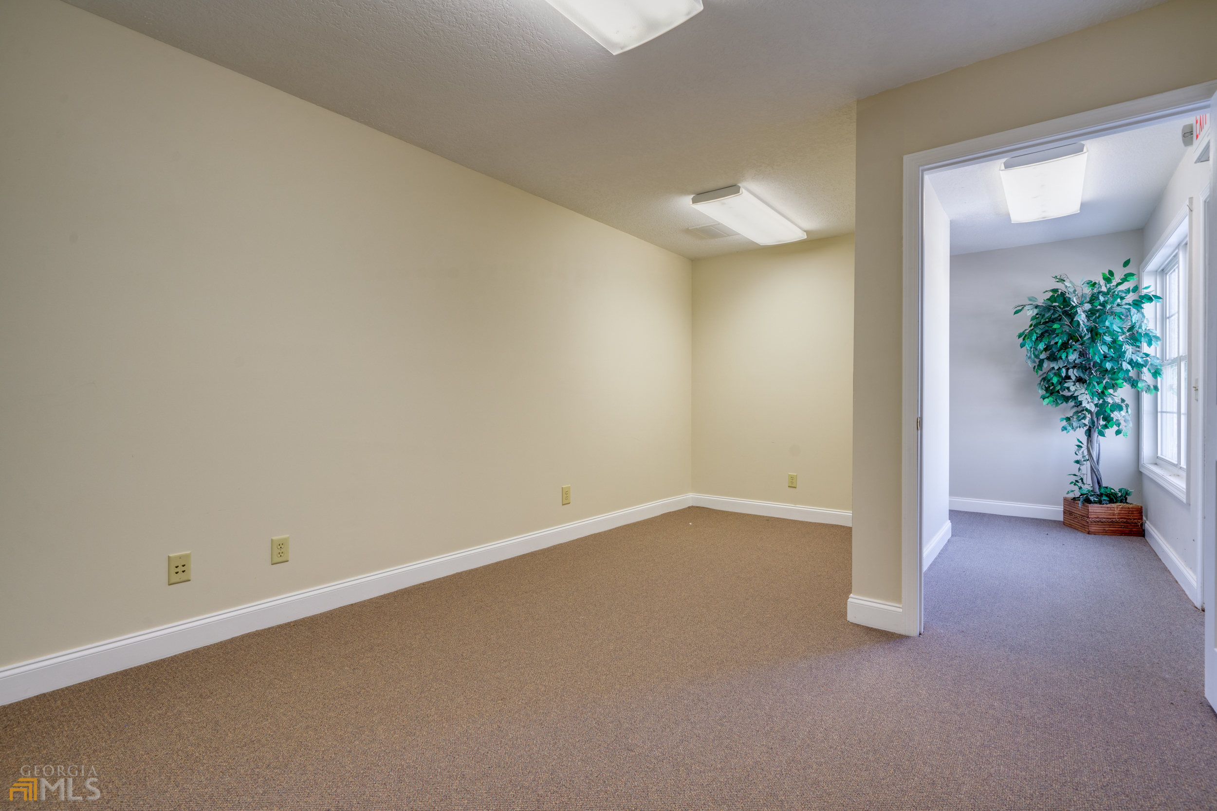 6911 Cleveland Highway # 201f Property Photo 31