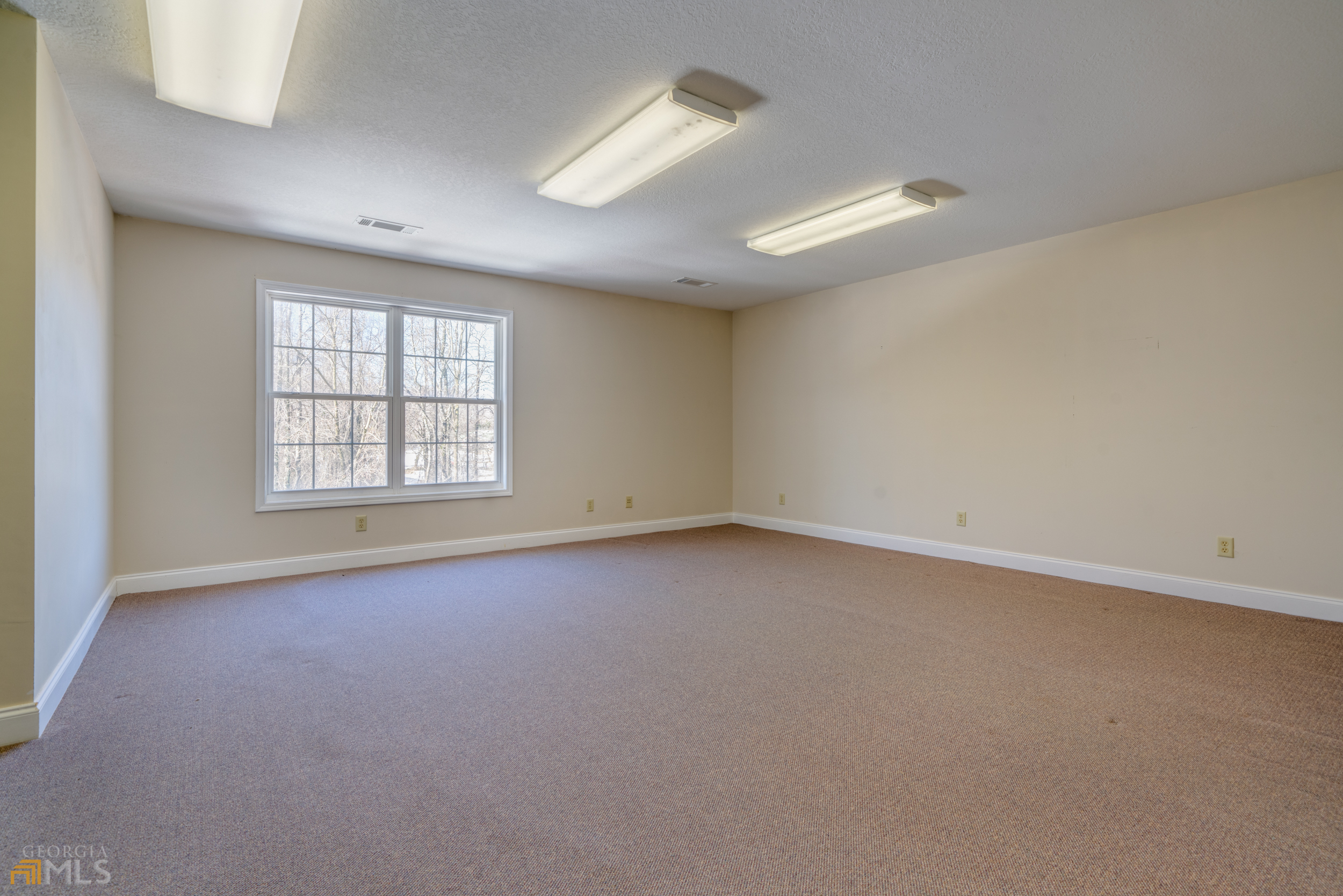 6911 Cleveland Highway # 201f Property Photo 32