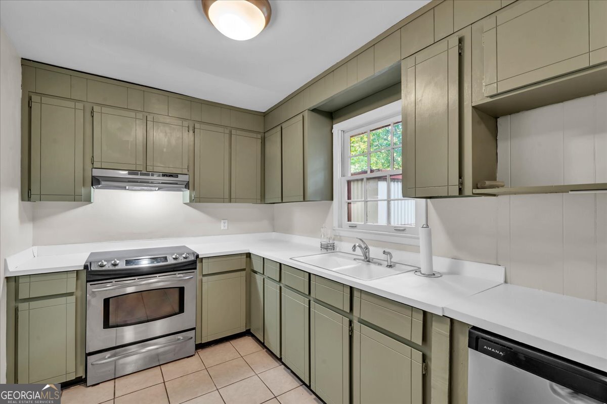 413 Davis Drive Property Photo 11