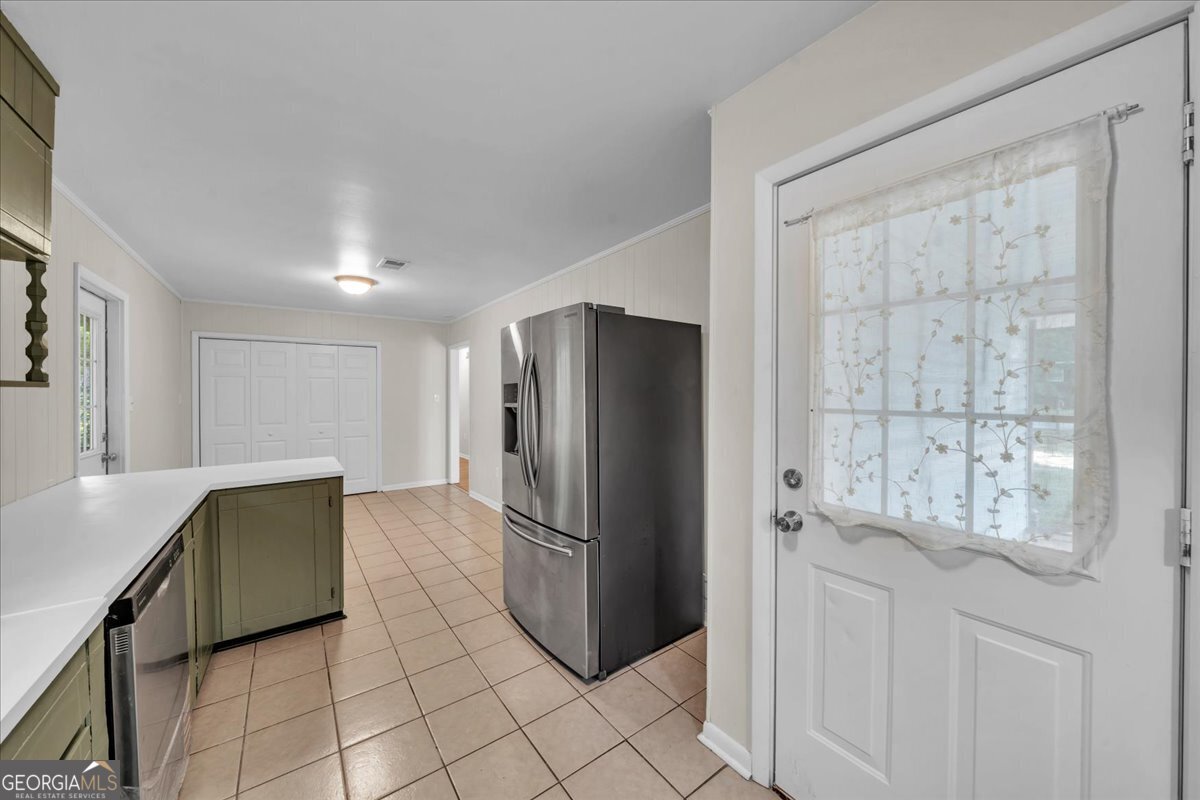 413 Davis Drive Property Photo 13