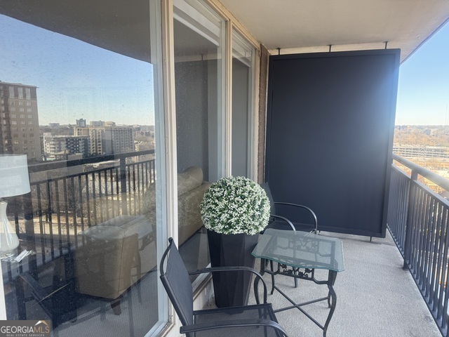 620 Peachtree Street Ne Apt 1211 Property Photo 16