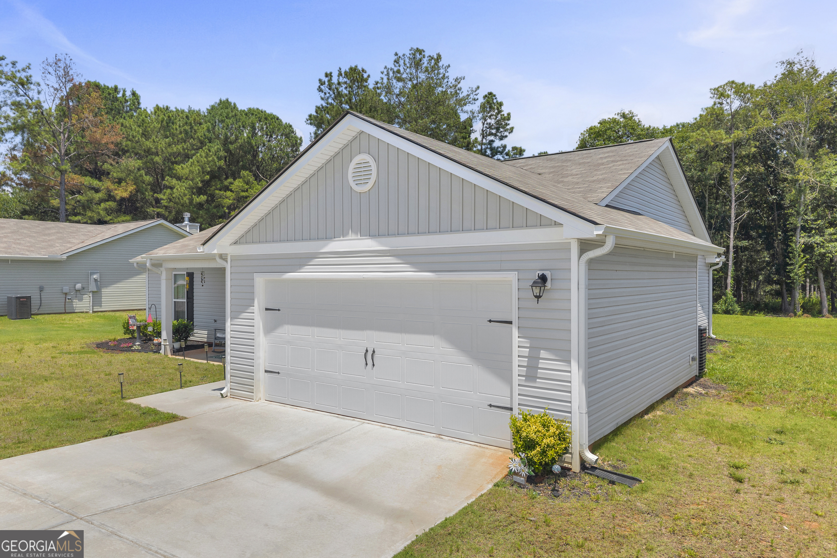 4542 Reed Creek Highway Property Photo 3