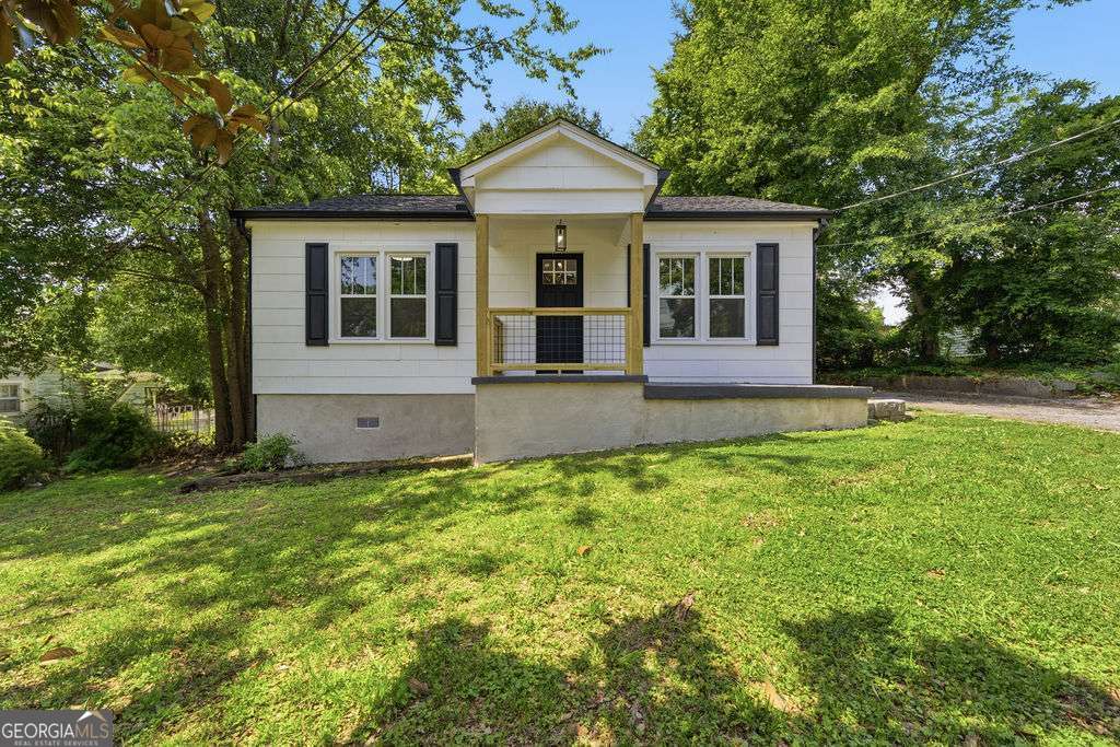 11 Circle Drive Property Photo 1