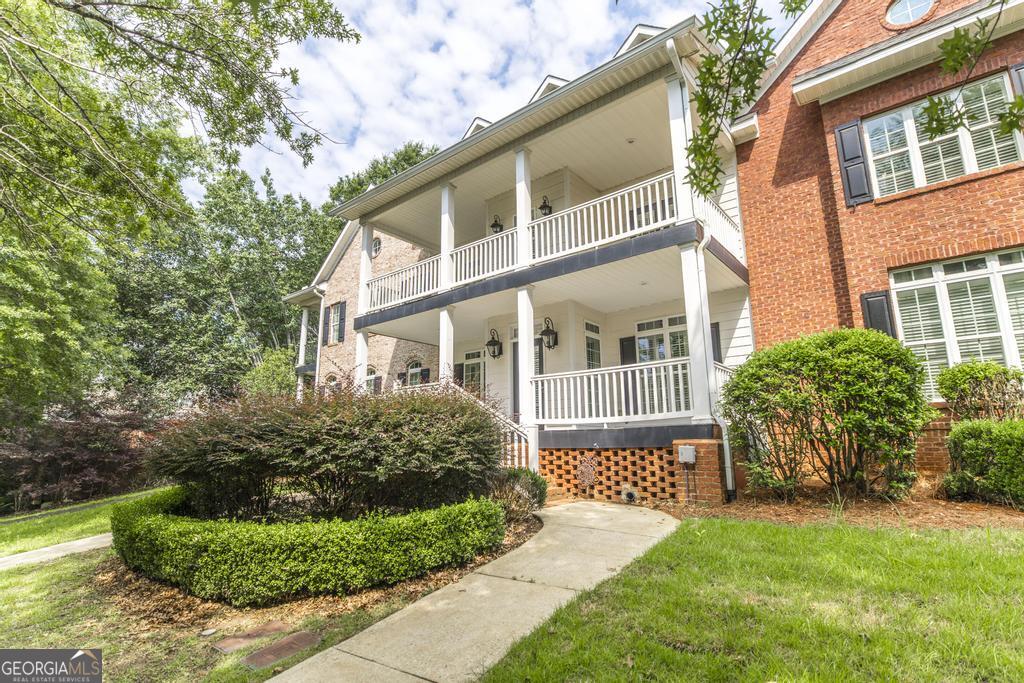 856 Tufthunter Property Photo 5