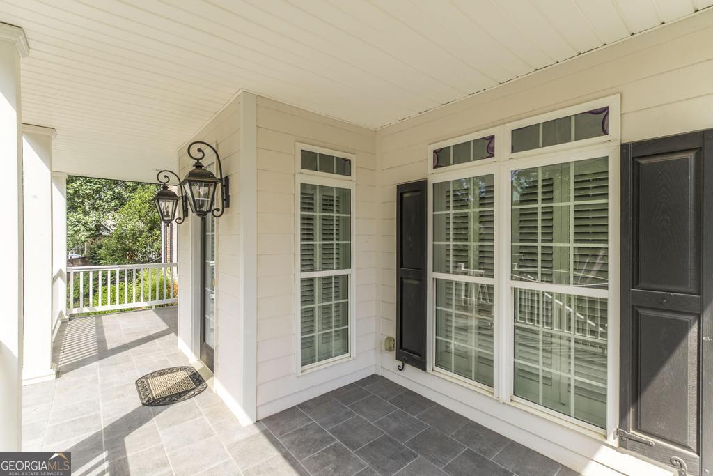 856 Tufthunter Property Photo 7