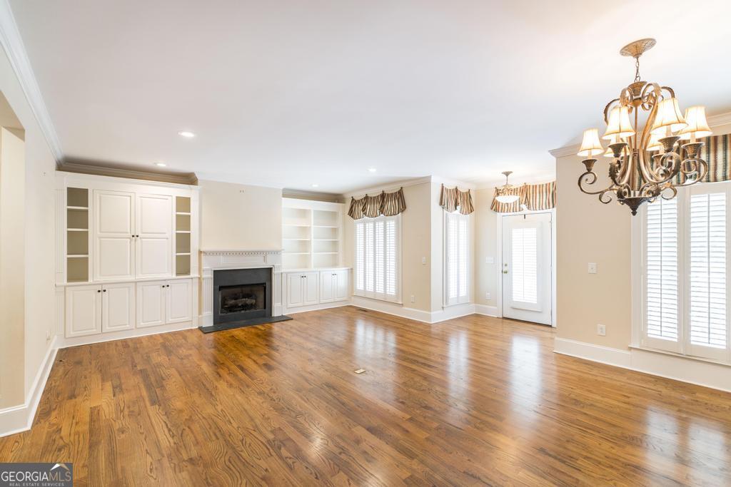 856 Tufthunter Property Photo 10