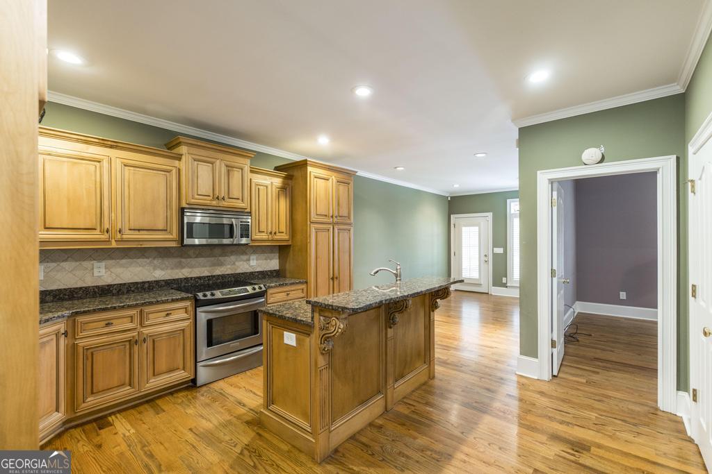 856 Tufthunter Property Photo 15