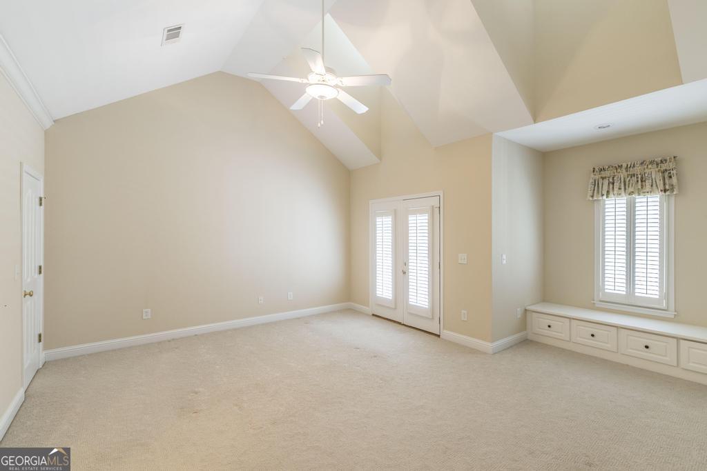 856 Tufthunter Property Photo 27