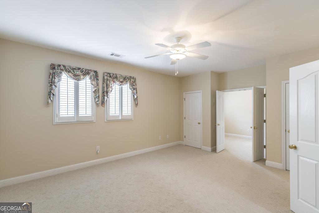 856 Tufthunter Property Photo 30