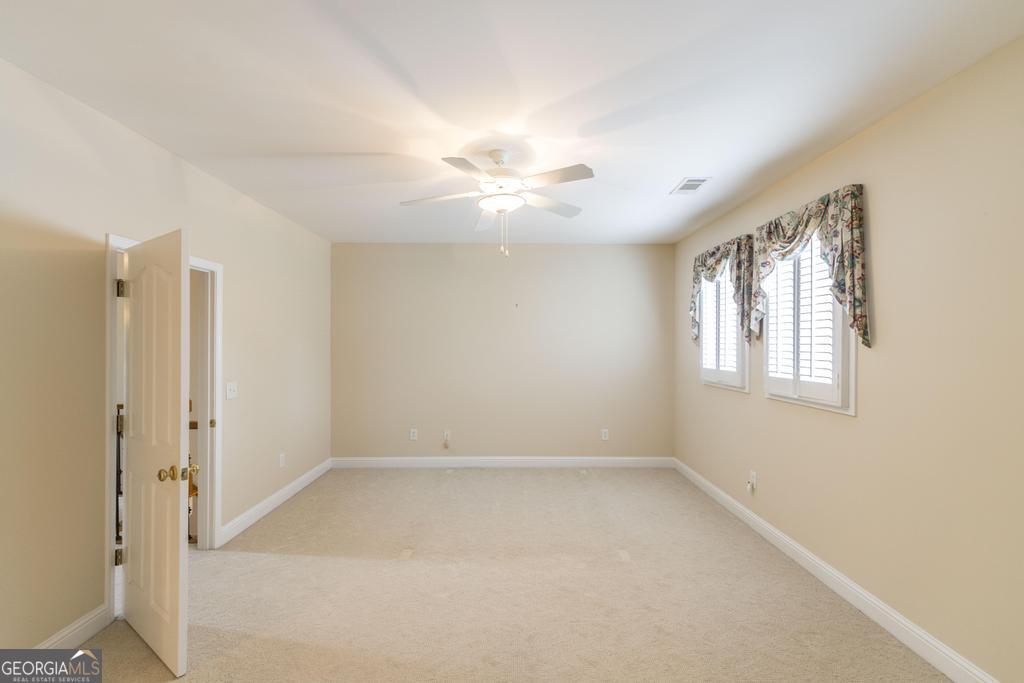856 Tufthunter Property Photo 31
