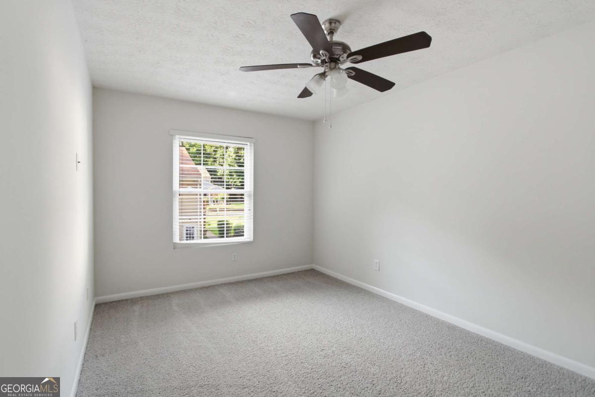 1329 Surrey Lane Sw # 7 Property Photo 10