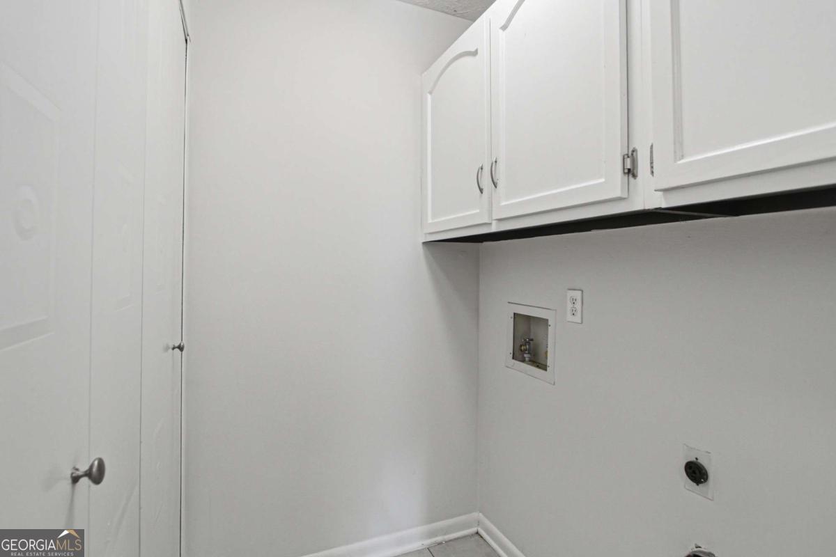 1329 Surrey Lane Sw # 7 Property Photo 15