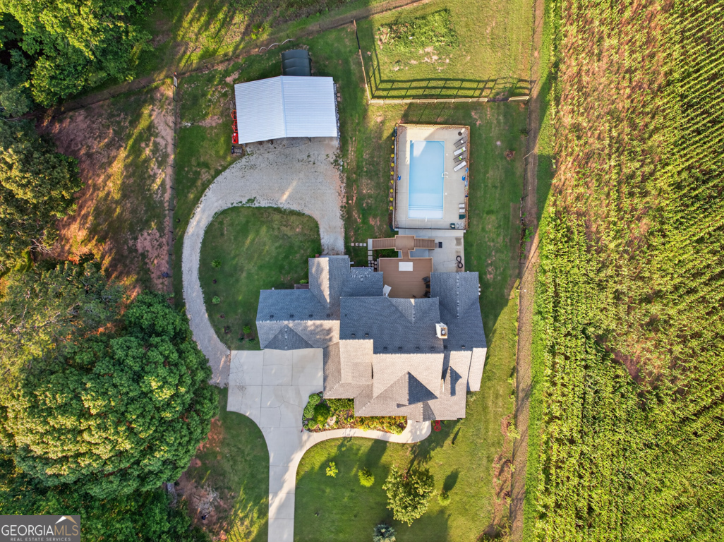 1200 Woodlawn Road Property Photo 7