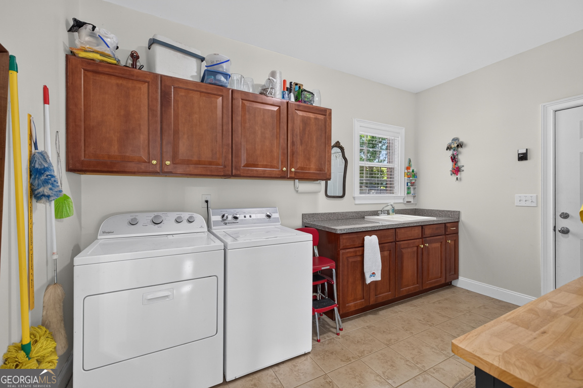 1200 Woodlawn Road Property Photo 36