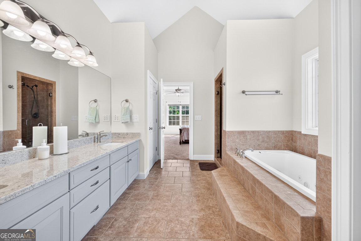 1200 Woodlawn Road Property Photo 49