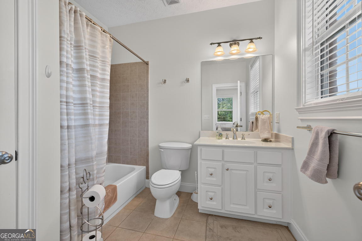 1200 Woodlawn Road Property Photo 62