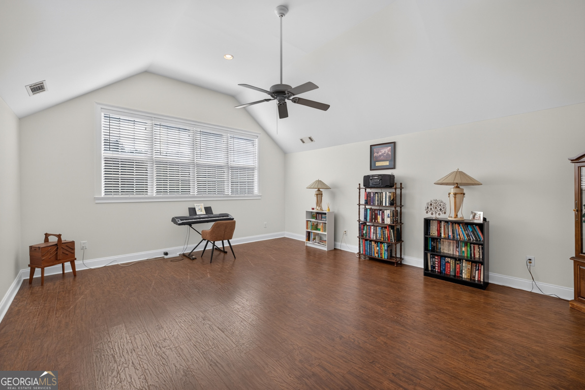 1200 Woodlawn Road Property Photo 63