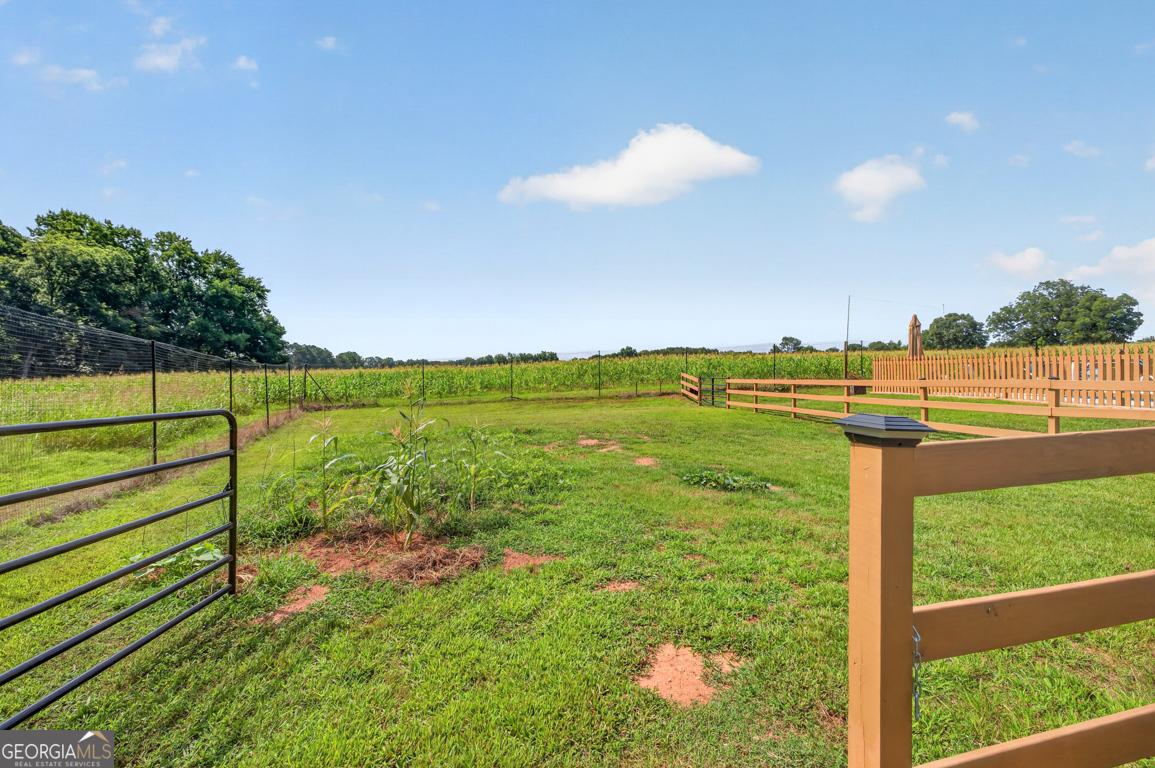 1200 Woodlawn Road Property Photo 93