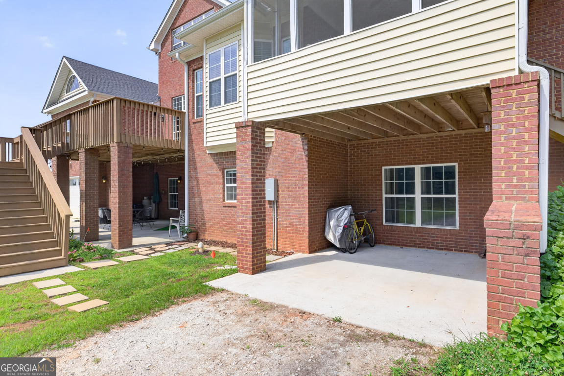 1200 Woodlawn Road Property Photo 94
