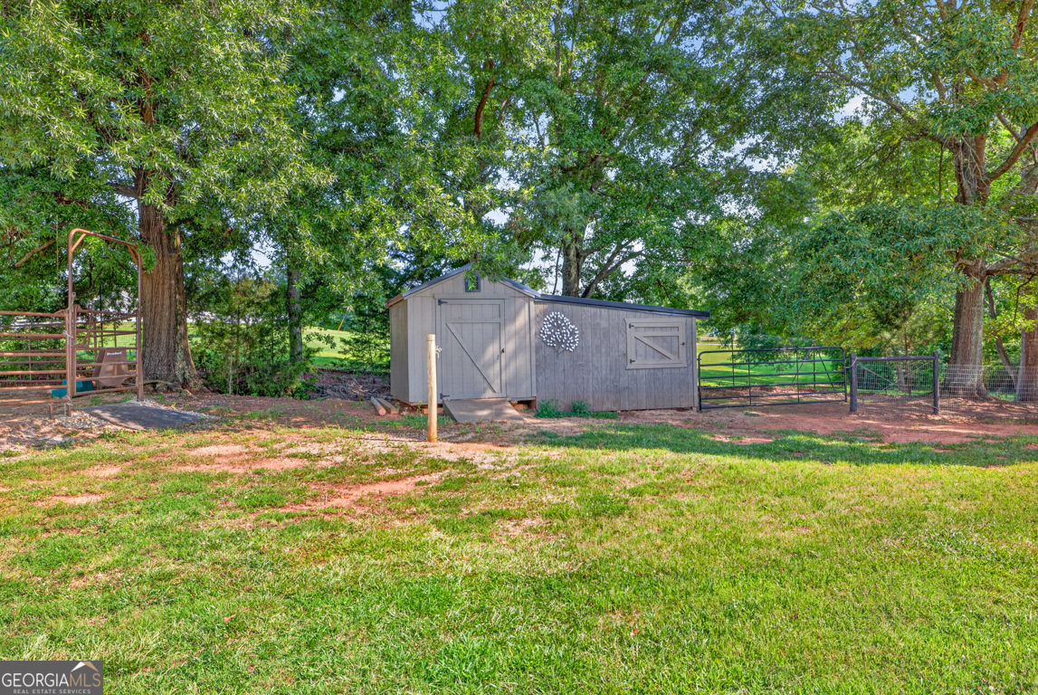 1200 Woodlawn Road Property Photo 95