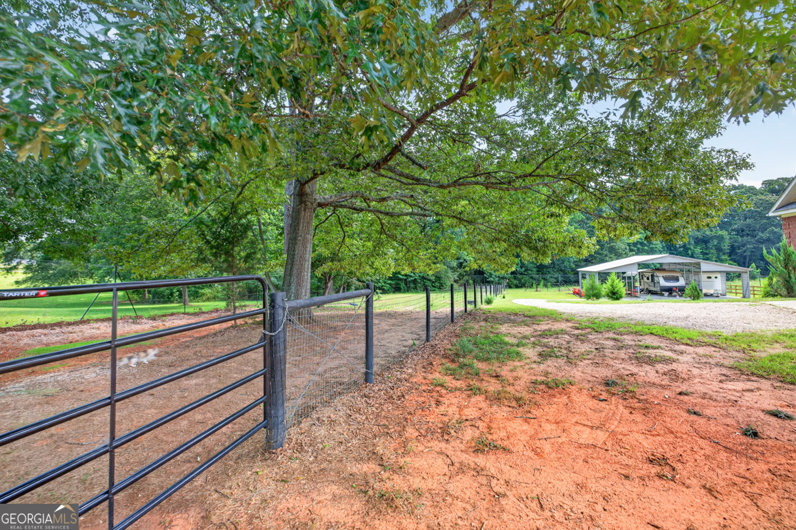 1200 Woodlawn Road Property Photo 97