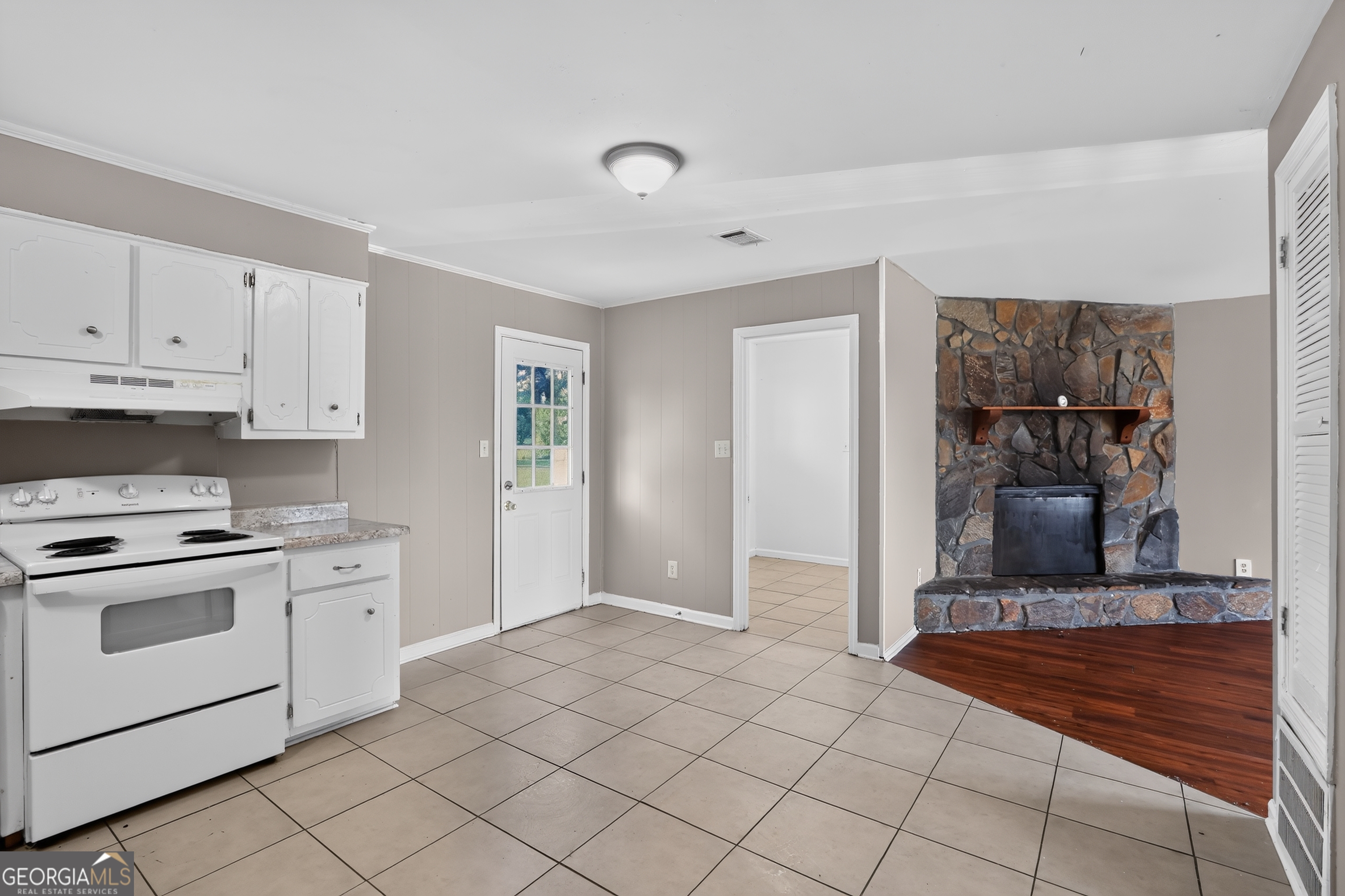 2579 Anthony Dejuan Parkway Property Photo 9