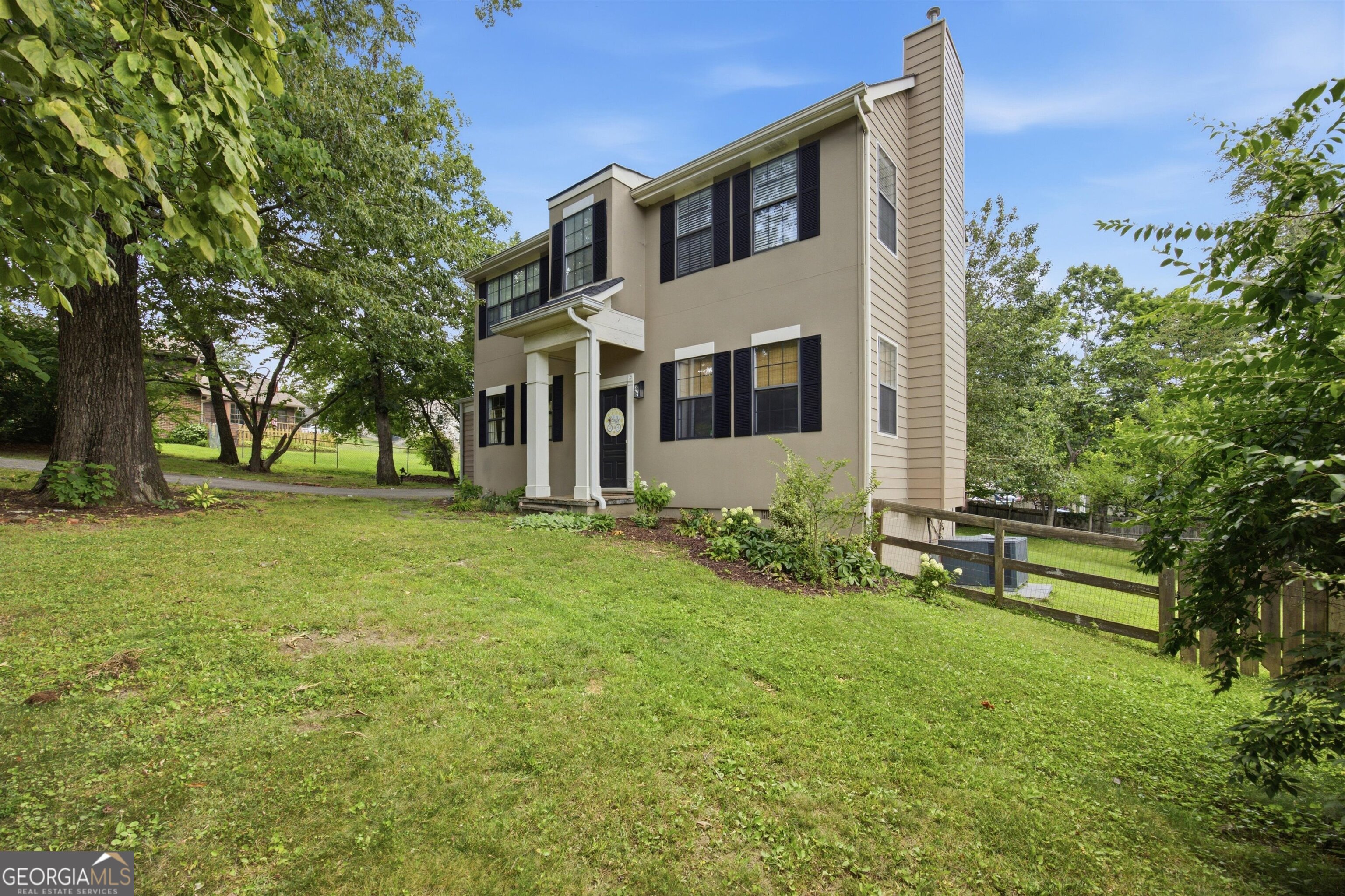 106 Claire Street Property Photo 1
