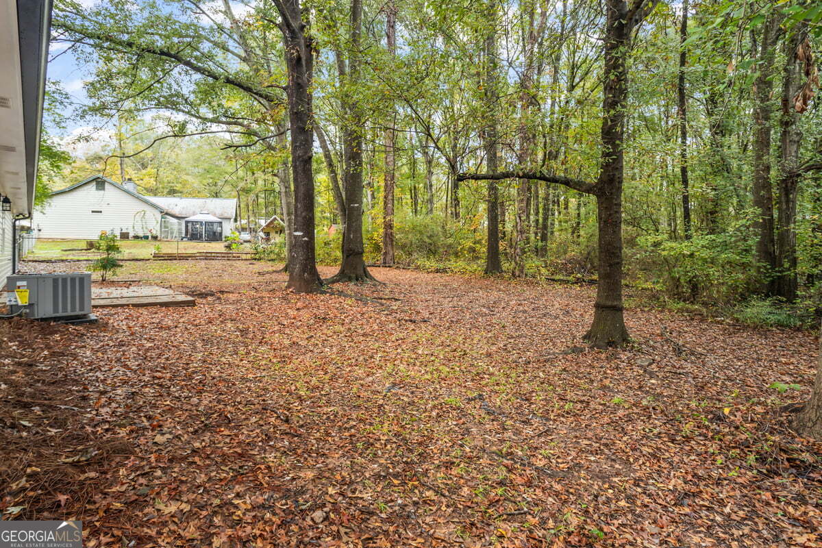 25 Woodcrest Drive Property Photo 11