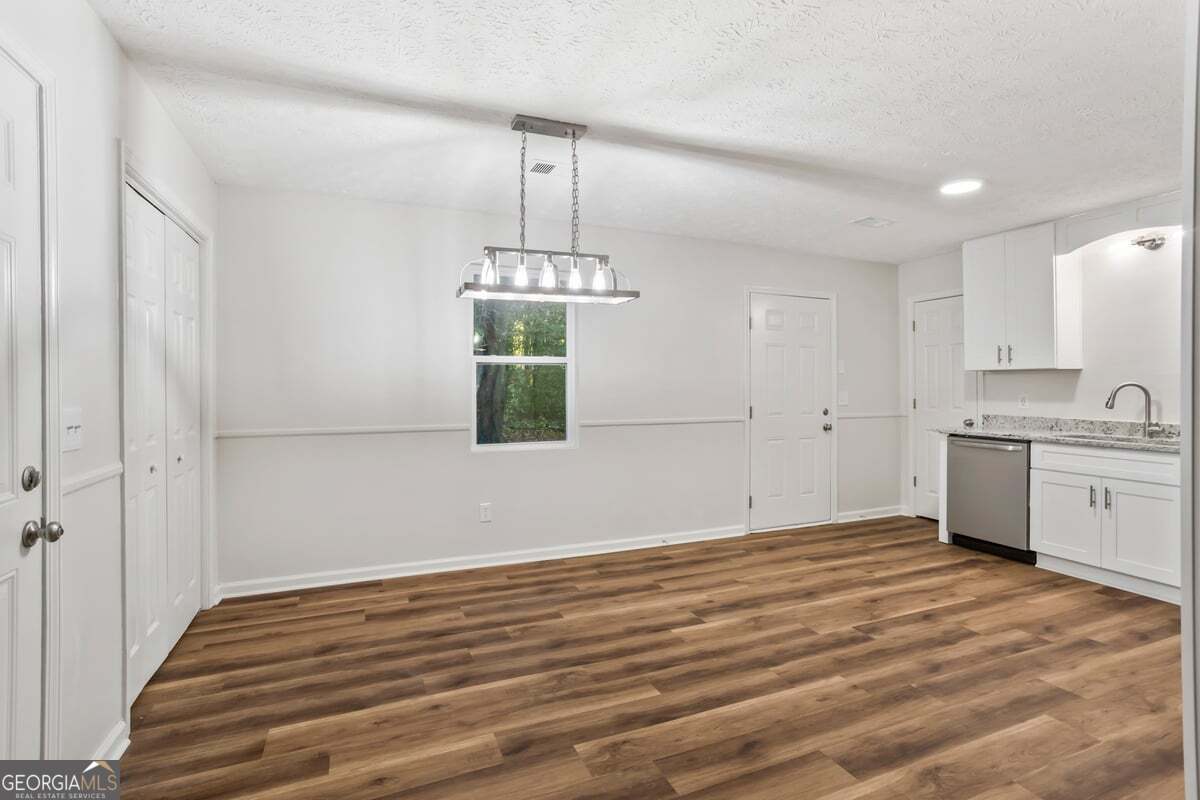 25 Woodcrest Drive Property Photo 19