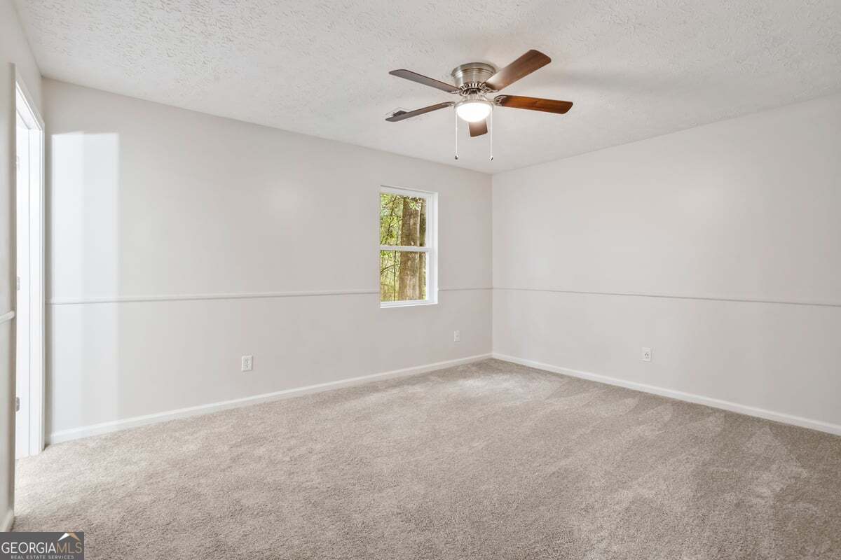 25 Woodcrest Drive Property Photo 23