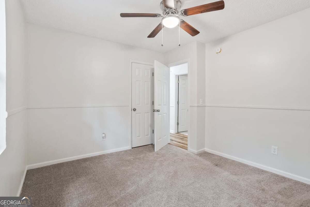 25 Woodcrest Drive Property Photo 27