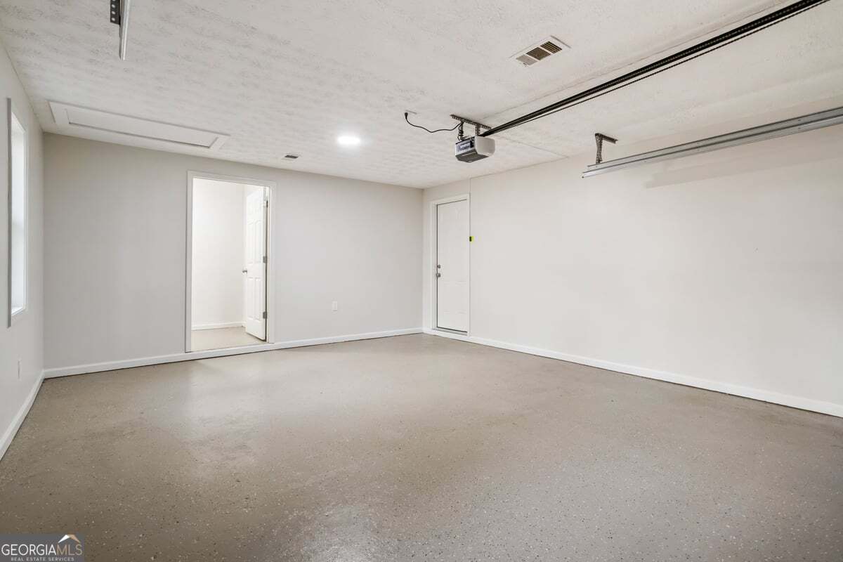 25 Woodcrest Drive Property Photo 34