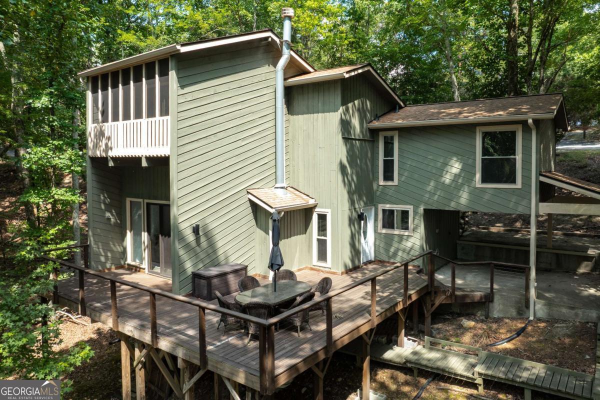 102 Jack Pine Court Property Photo 1