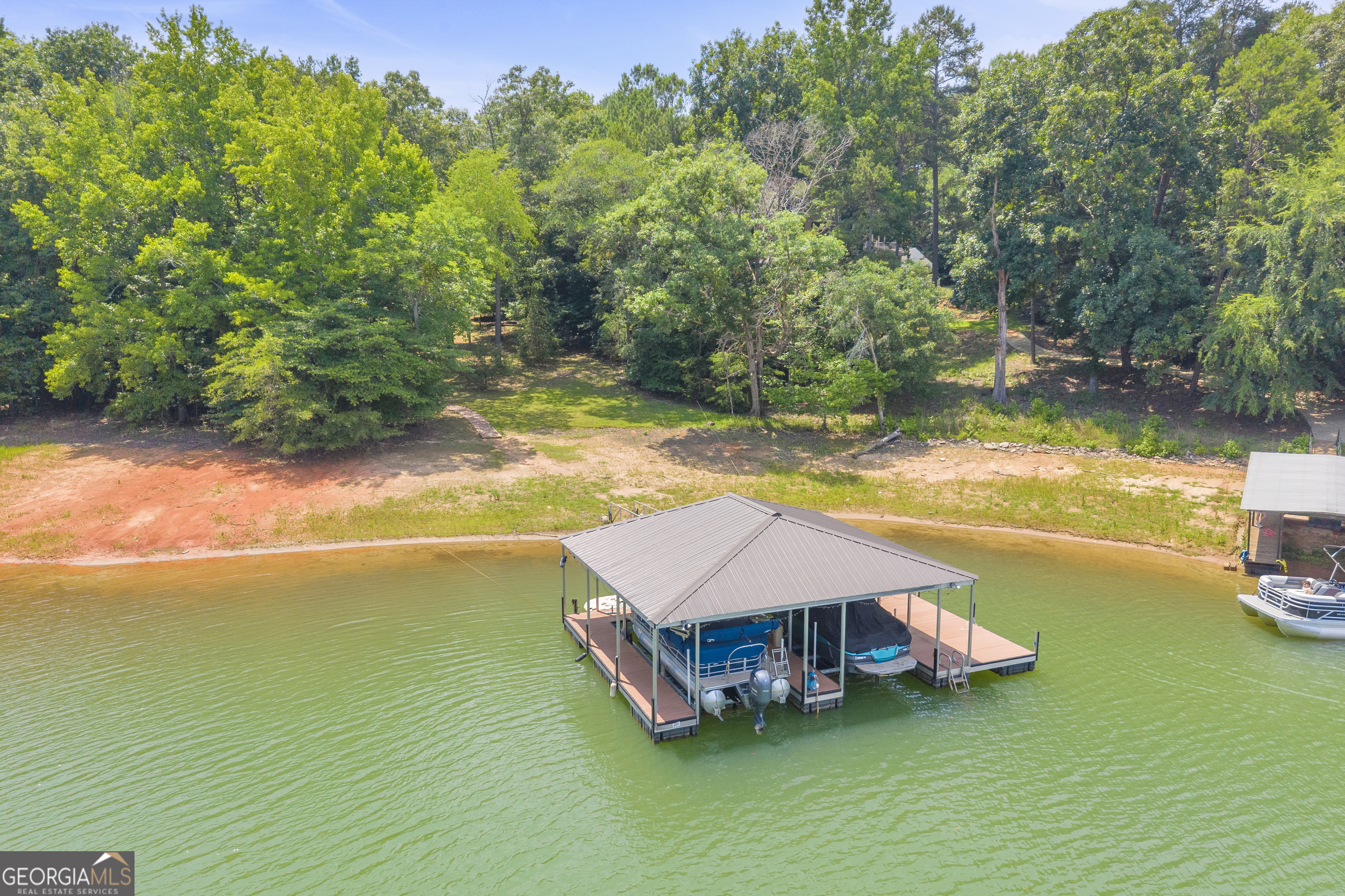 102 Pine Tree Trace Property Photo 6