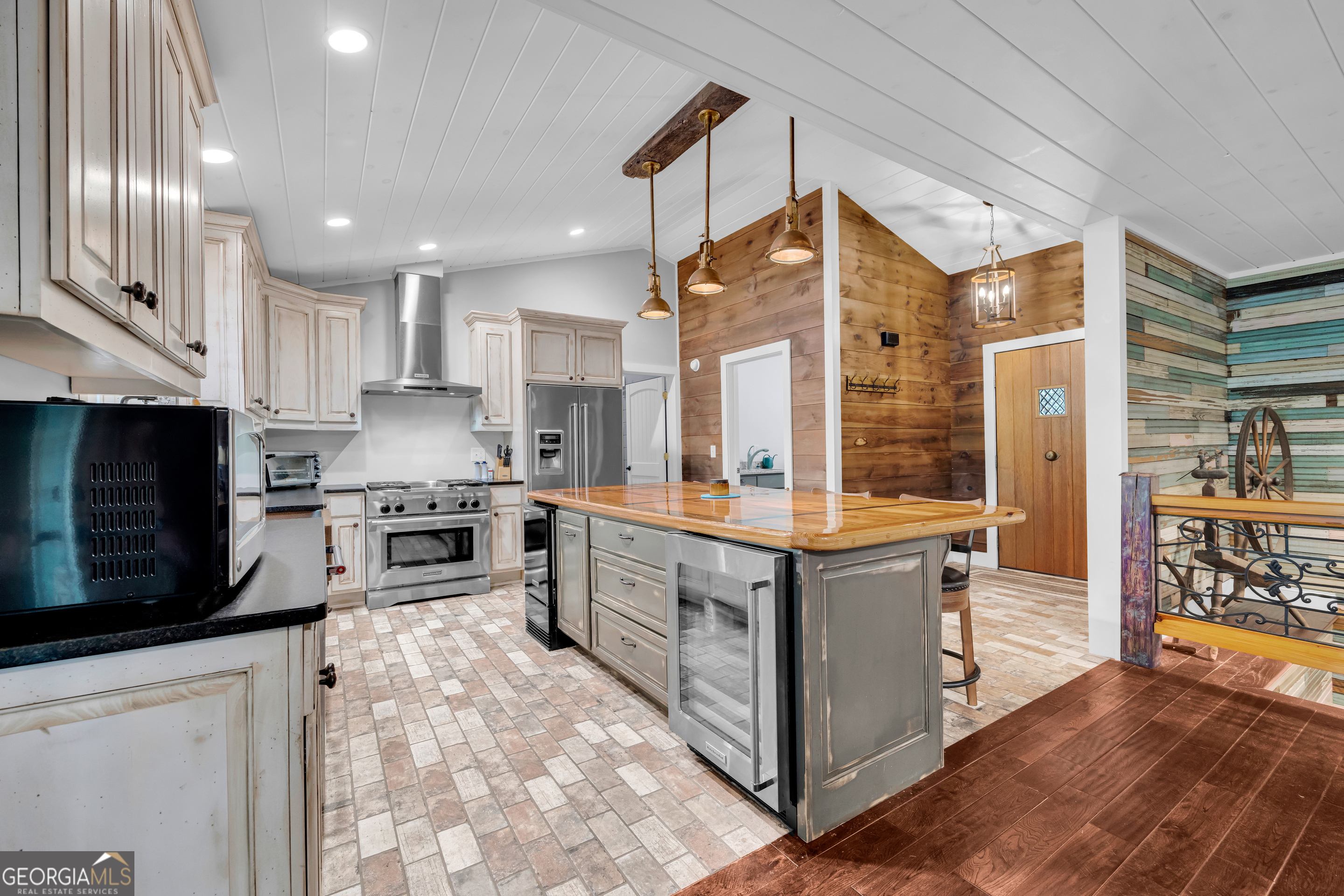 102 Pine Tree Trace Property Photo 16