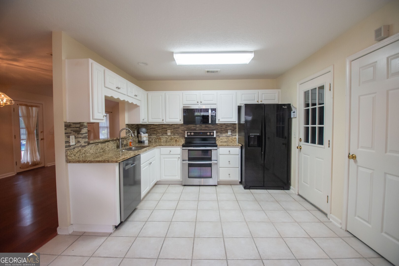 245 Chase Court N Property Photo 19